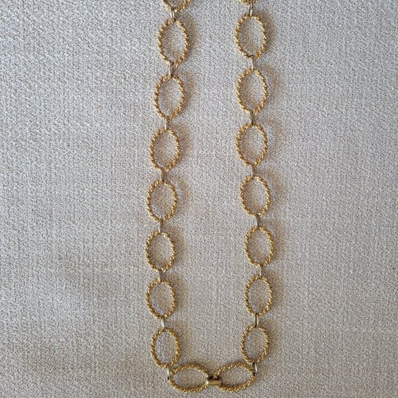 VINTAGE CROWN TRIFARI GOLD OVAL ROPE LOOPS NECKLACE - Picture 1 of 5